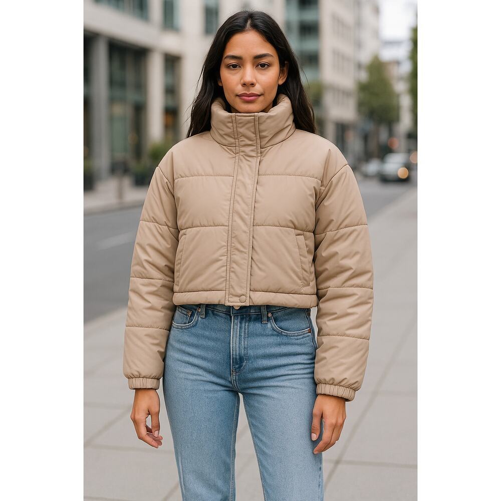 The Fifth Label Women’s Cropped Puffer Jacket Small Beige Taupe Zip Snap Closure